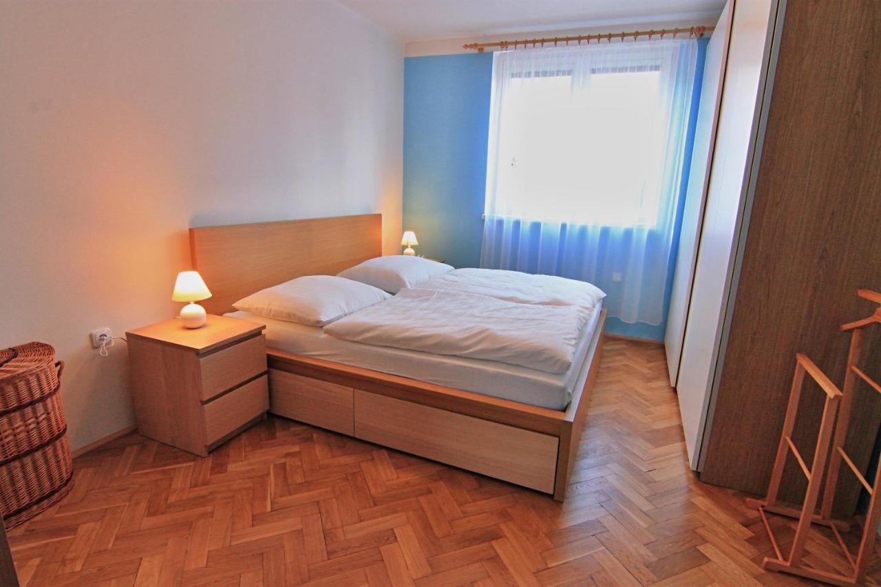 Vimperk - Sumava Apartment Bagian luar foto